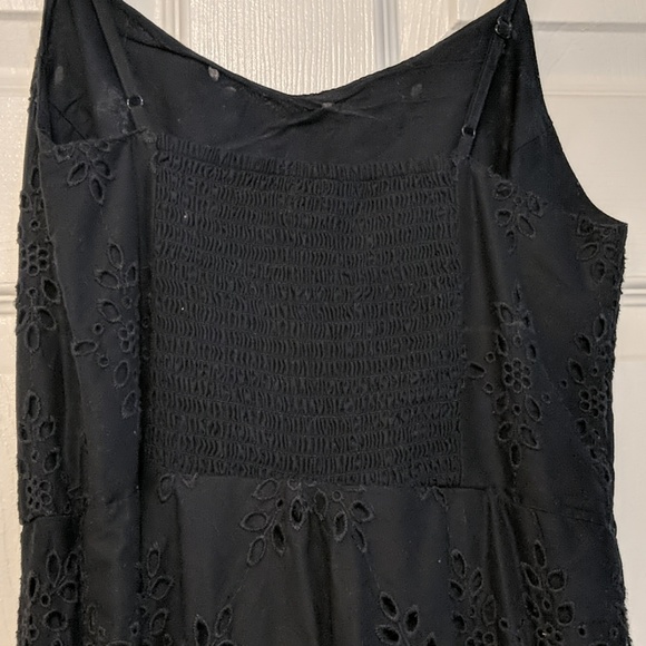 Black eyelet slip dress - Picture 4 of 5